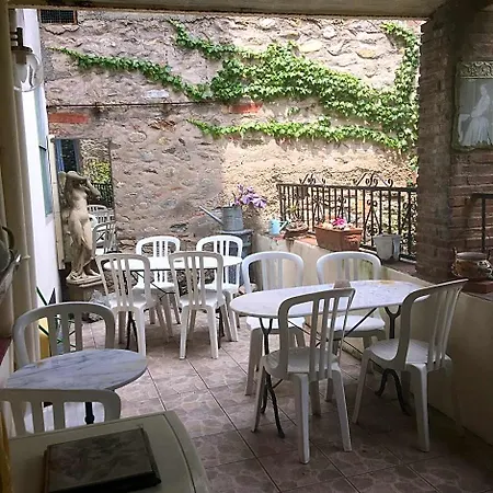 Poppys D'hotes Bed & Breakfast