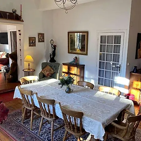 Poppys D'hotes Bed & Breakfast 3*