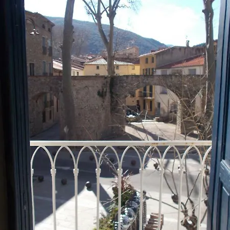 Poppys D'hotes Ceret